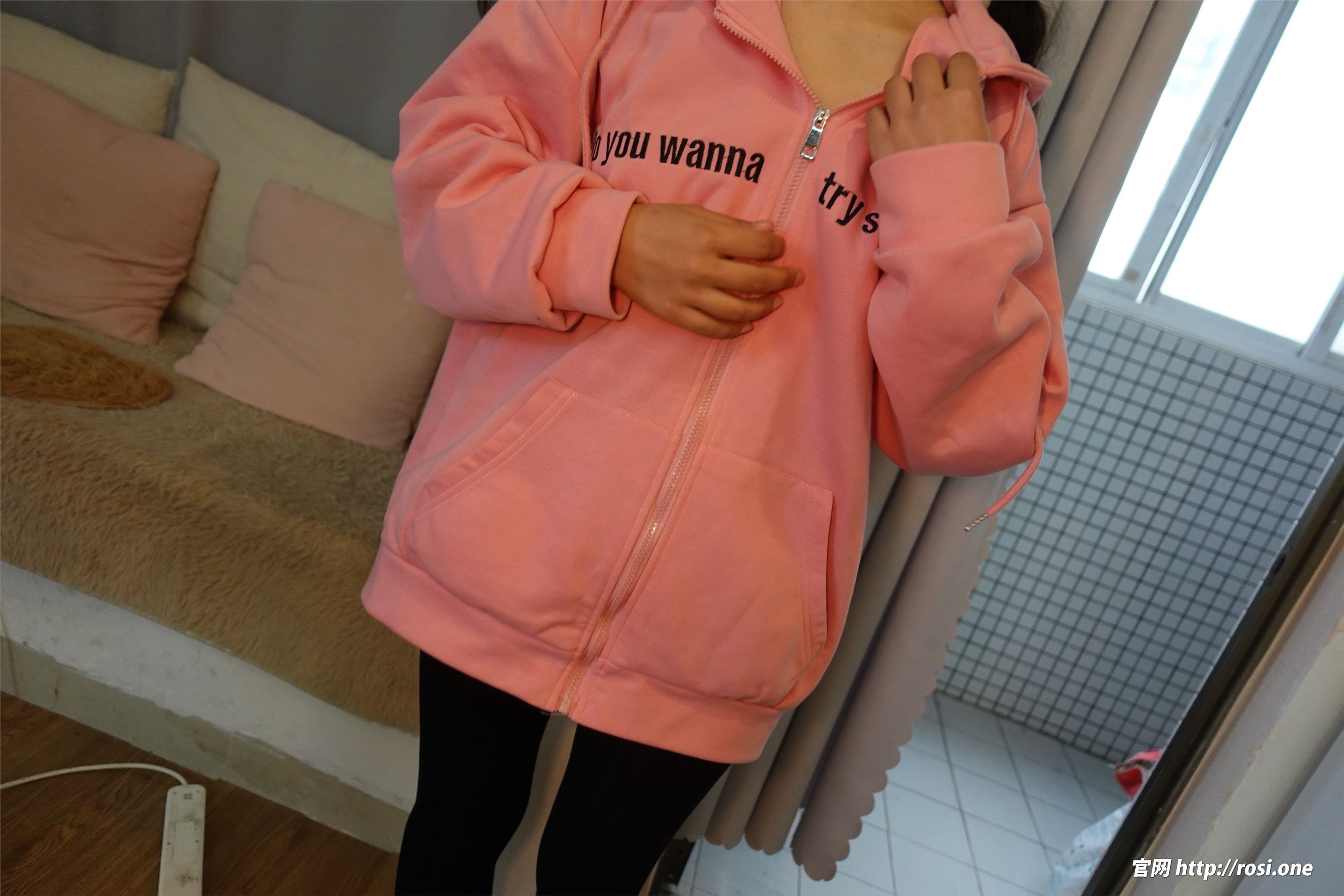 ROSI写真 2022.05.04 NO.3803